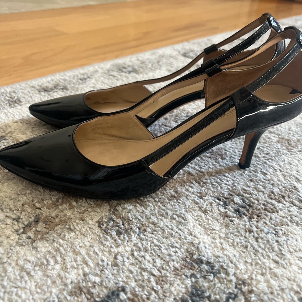 Via Spiga Black Patent Leather Heels